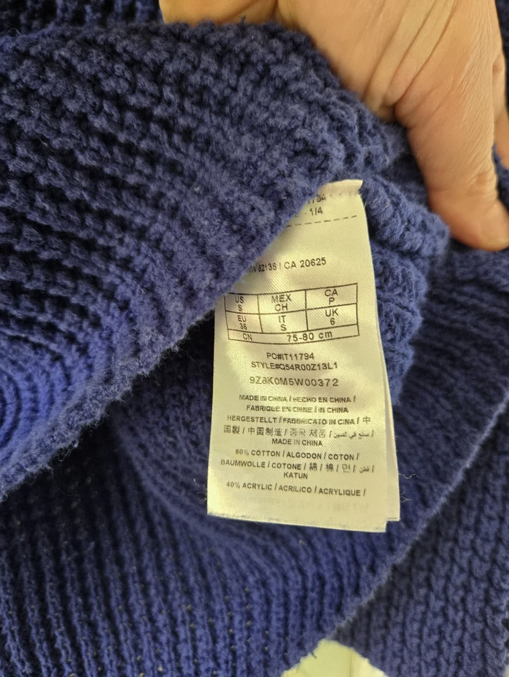 Guess Blue Cable Knit Zip Shoulder Sweater Small - Picture 2 of 4